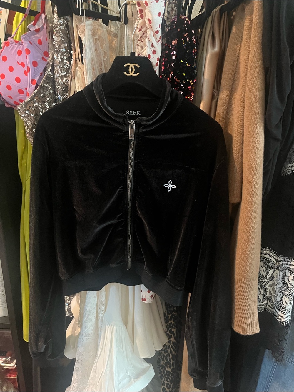 SMFK ( Luxury Brand ) black cropped Velour Zip-Front Jacket size M🎀🎀
